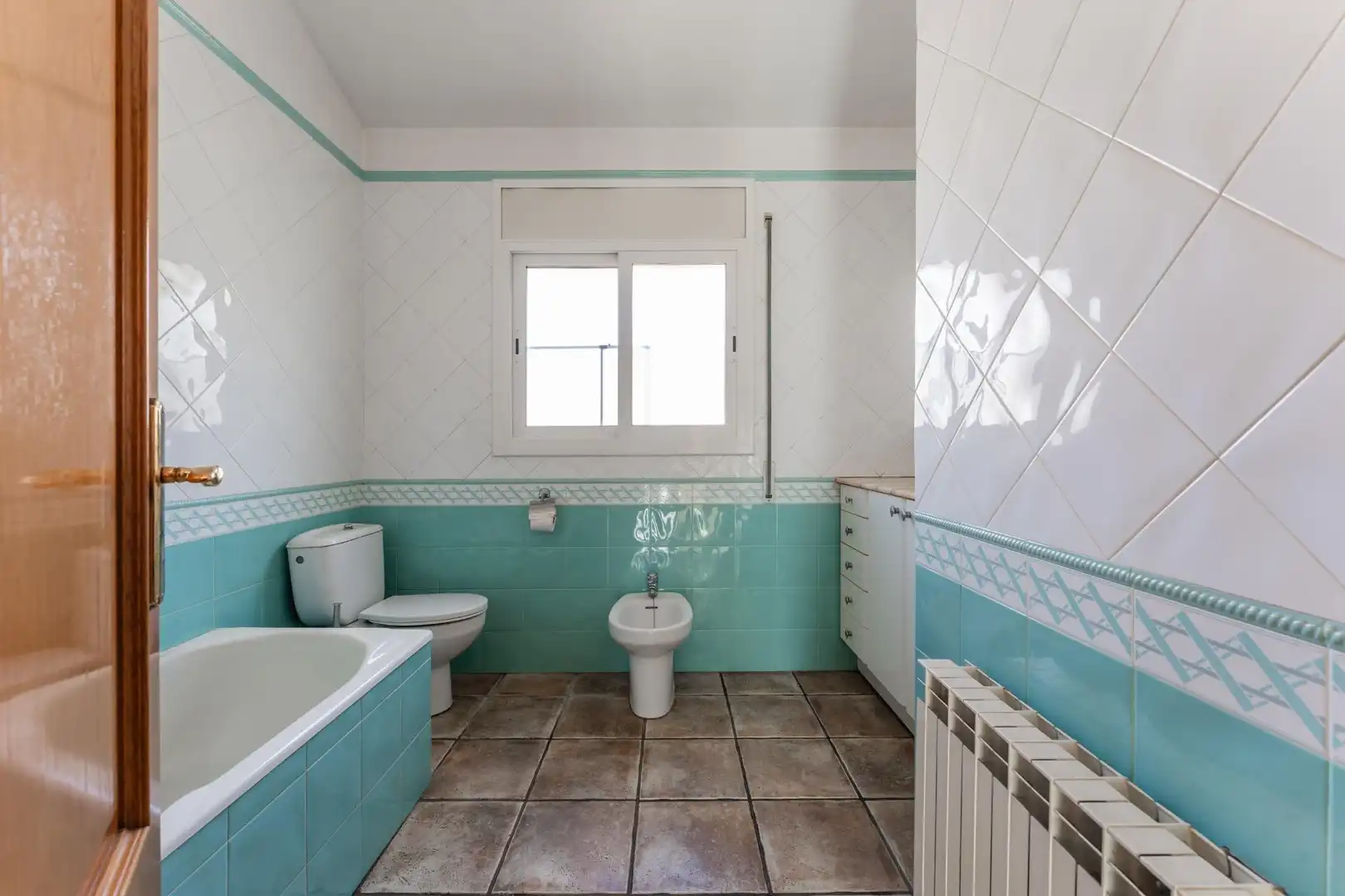 Bany de Casa o xalet en venda en Martorelles amb Aire condicionat, Calefacció i Parquet