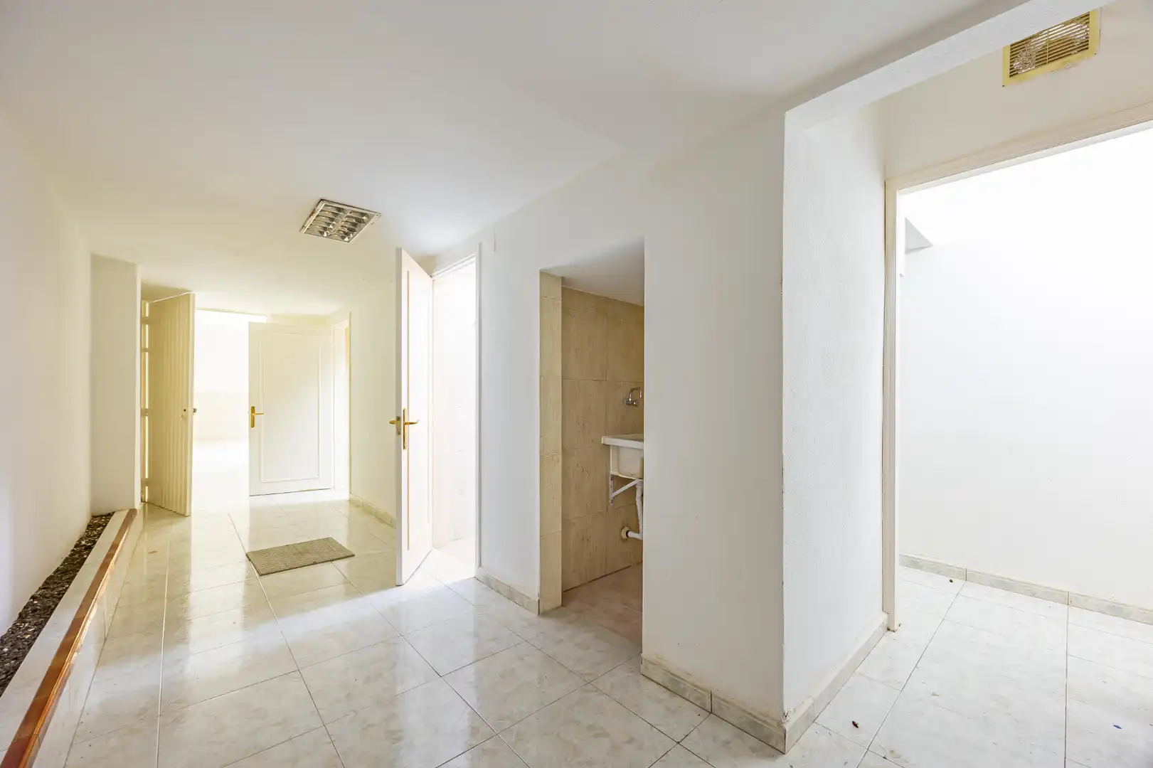 Local commercial à vendre à Calle Portugal 30, imagen 17