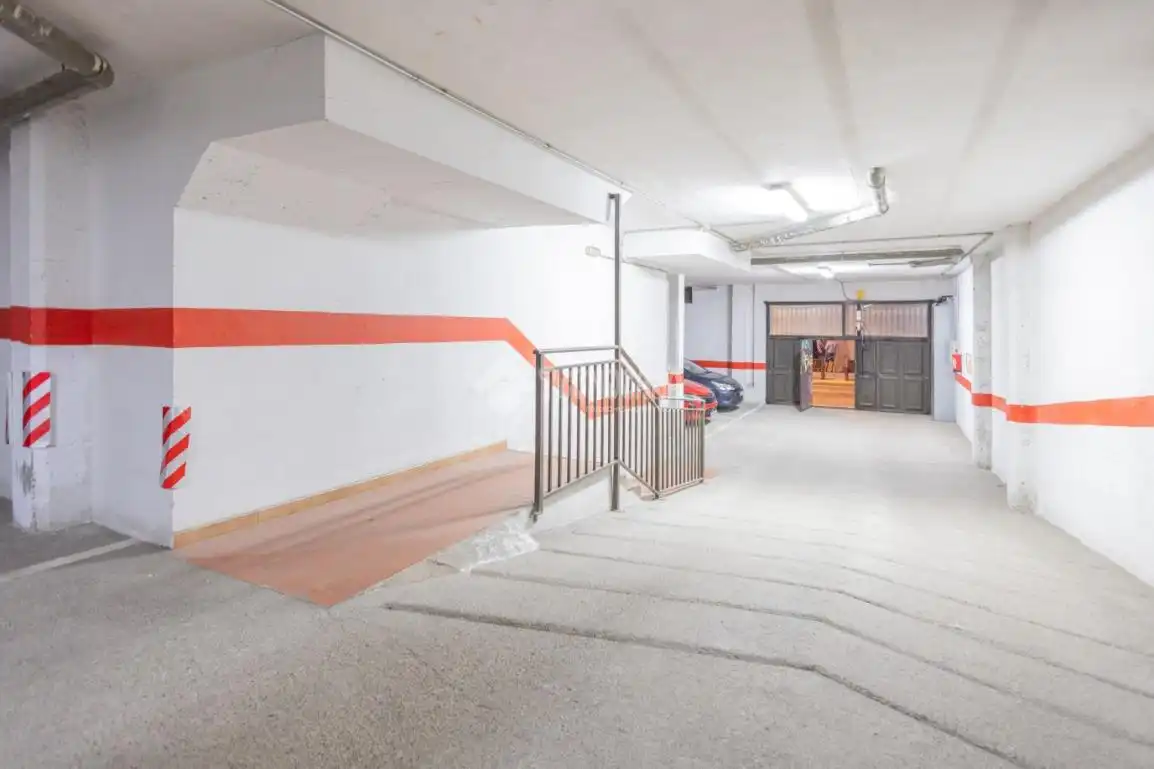 Wohnung zum Verkauf in Salamanca mit Heizung, Abstellraum und Möbliert