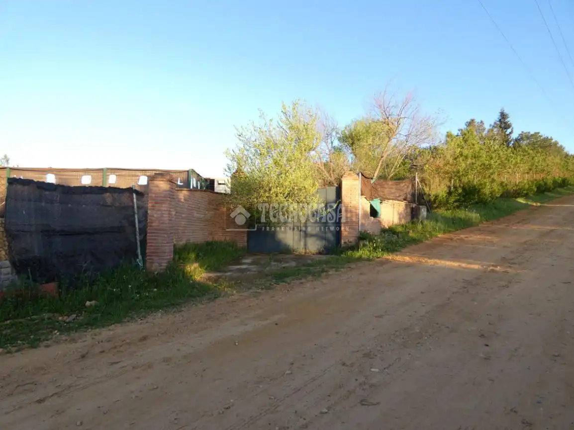 Finca rústica en venta en Carmona con Piscina