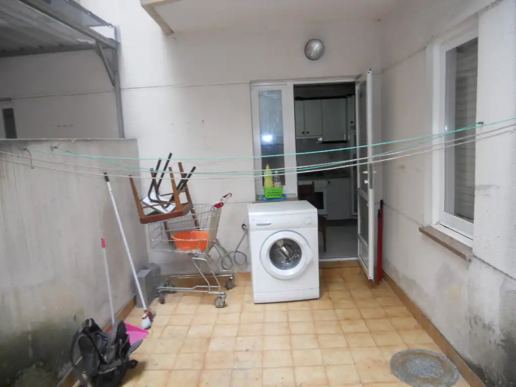 Piso de alquiler en Ames con Calefacción, Trastero y Amueblado