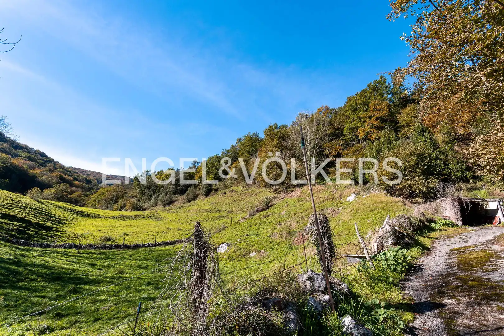 Finca rústica en venta en Ruesga con Calefacción, Jardín privado y Trastero