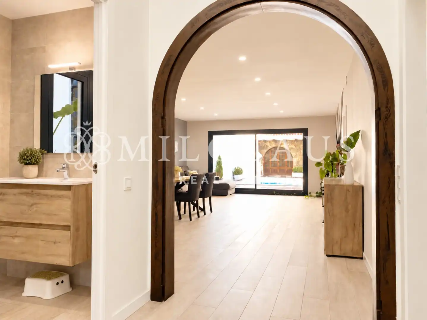 Casa amb terrassa en venda a Carrer de Regàs, imagen 8