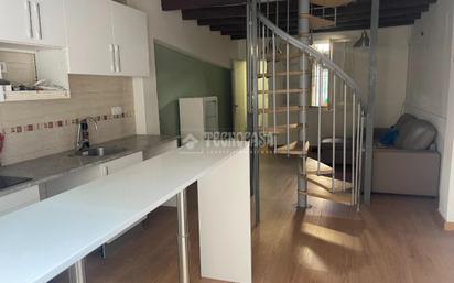 Kitchen of Single-family semi-detached for sale in  Barcelona Capital