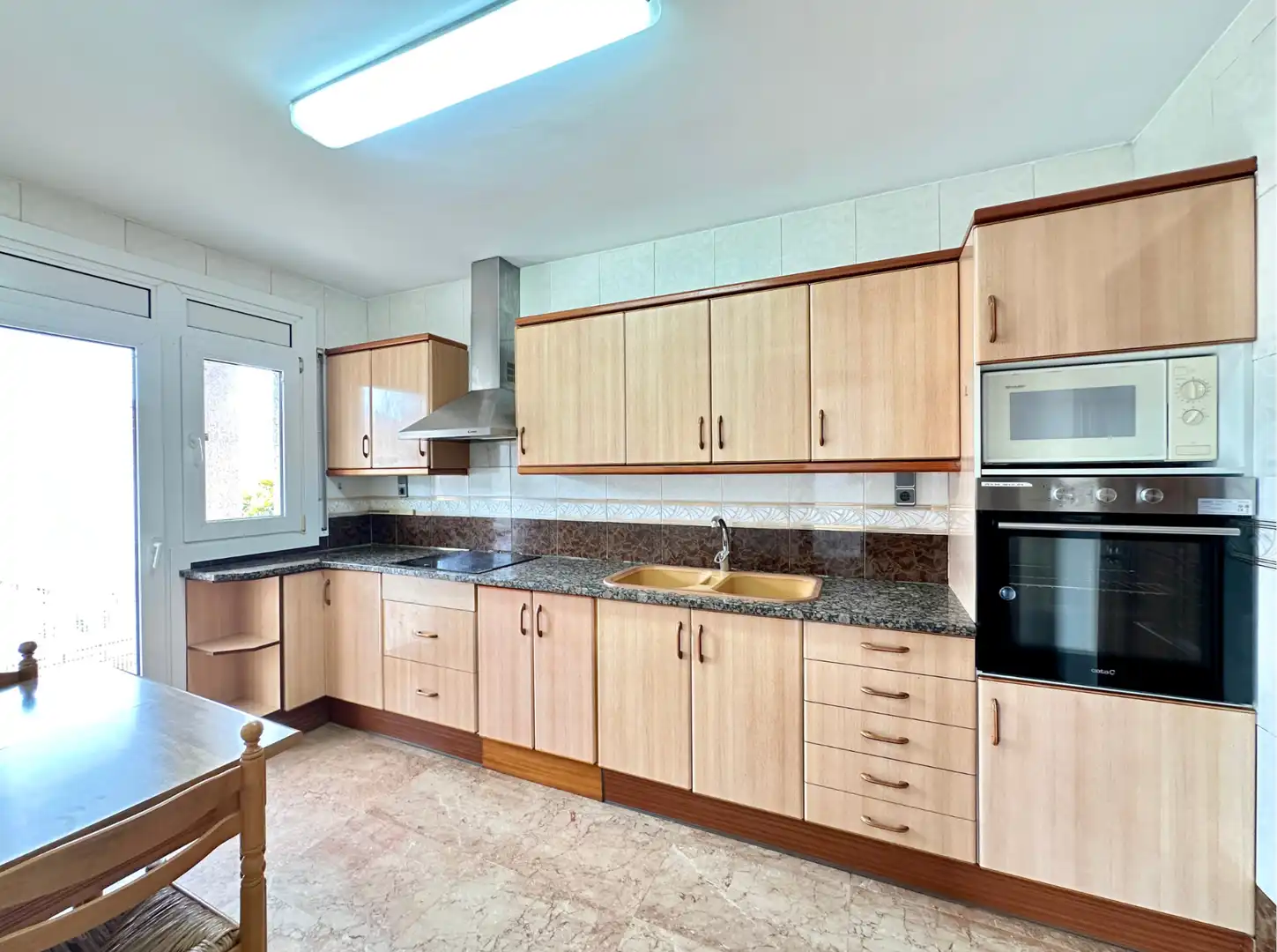 Cocina de Casa o chalet en venta en Sant Vicenç de Torelló con Calefacción, Jardín privado y Terraza