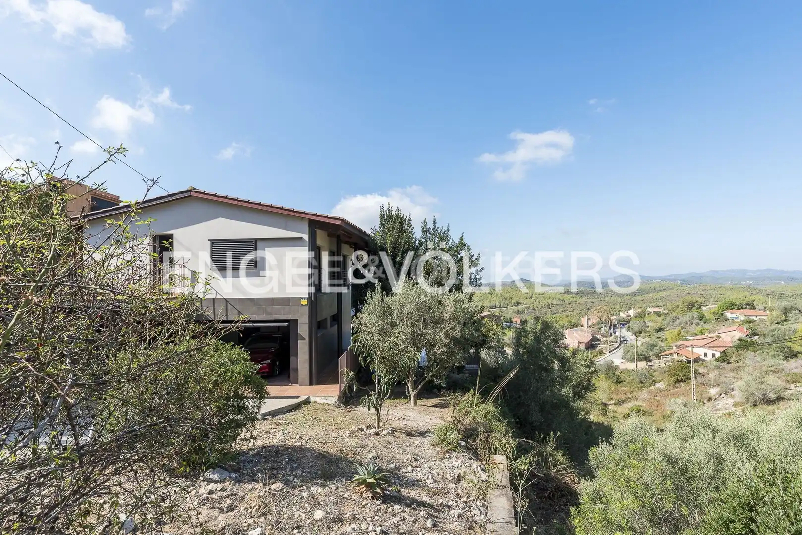 Vista exterior de Casa o xalet en venda en Olivella amb Aire condicionat, Calefacció i Jardí privat