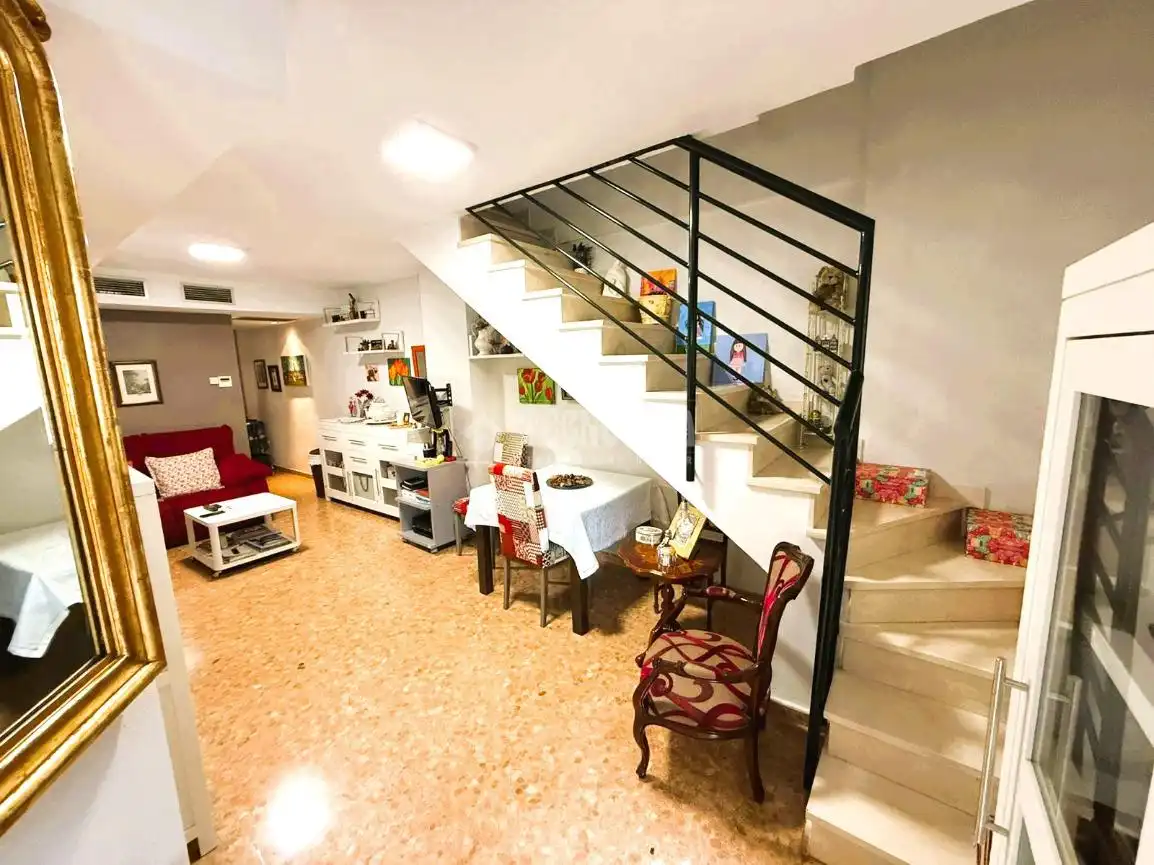 Piso en venta en Valencia con Aire acondicionado, Calefacción y Terraza