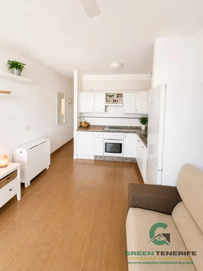 Kitchen of Flat for sale in Adeje  with Terrace, Swimming Pool and Balcony