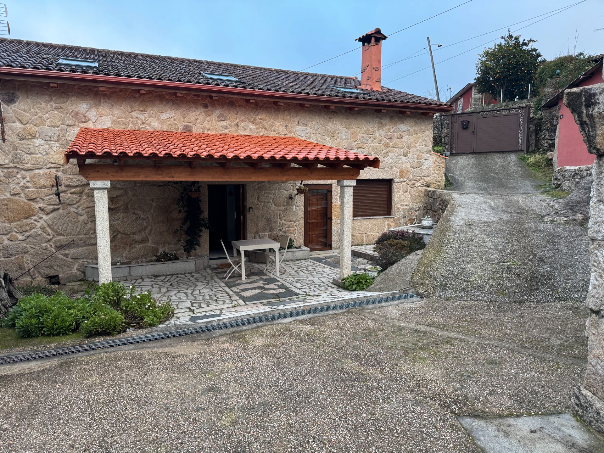 Exterior view of Single-family semi-detached to rent in Arbo  with Heating and Furnished