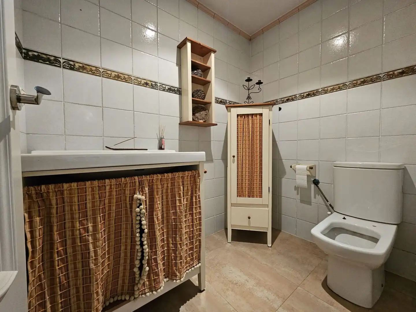 Baño de Casa adosada en venta en Cambrils con Aire acondicionado, Terraza y Amueblado