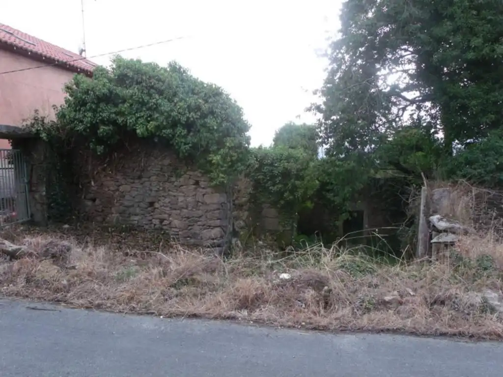 Houses for sale in Lousame