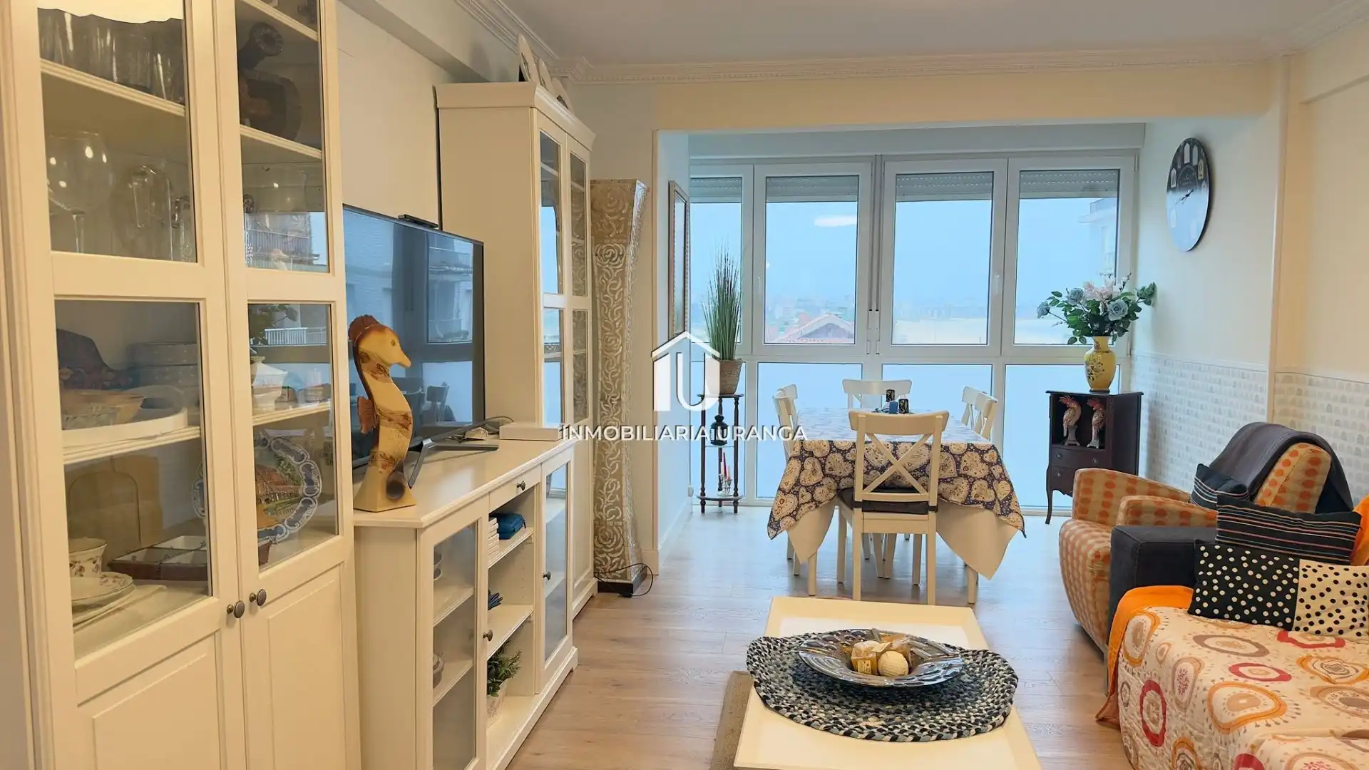 Wohnzimmer von Wohnung zum Verkauf in Laredo mit Terrasse