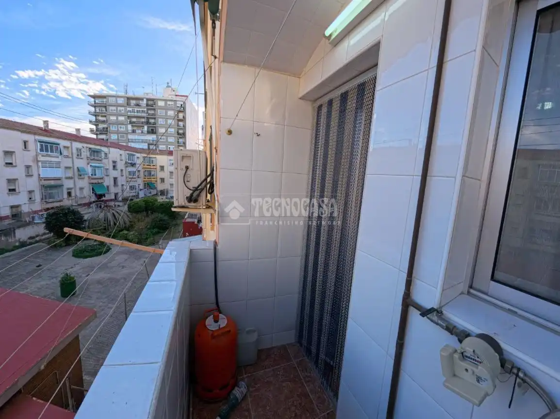 Terraza de Piso en venta en Alicante / Alacant con Terraza y Balcón