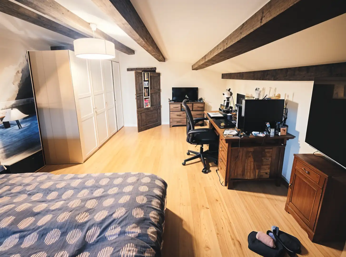 Habitación de Finca rústica en venta en Santa Eulàlia de Ronçana con Aire acondicionado, Calefacción y Jardín privado