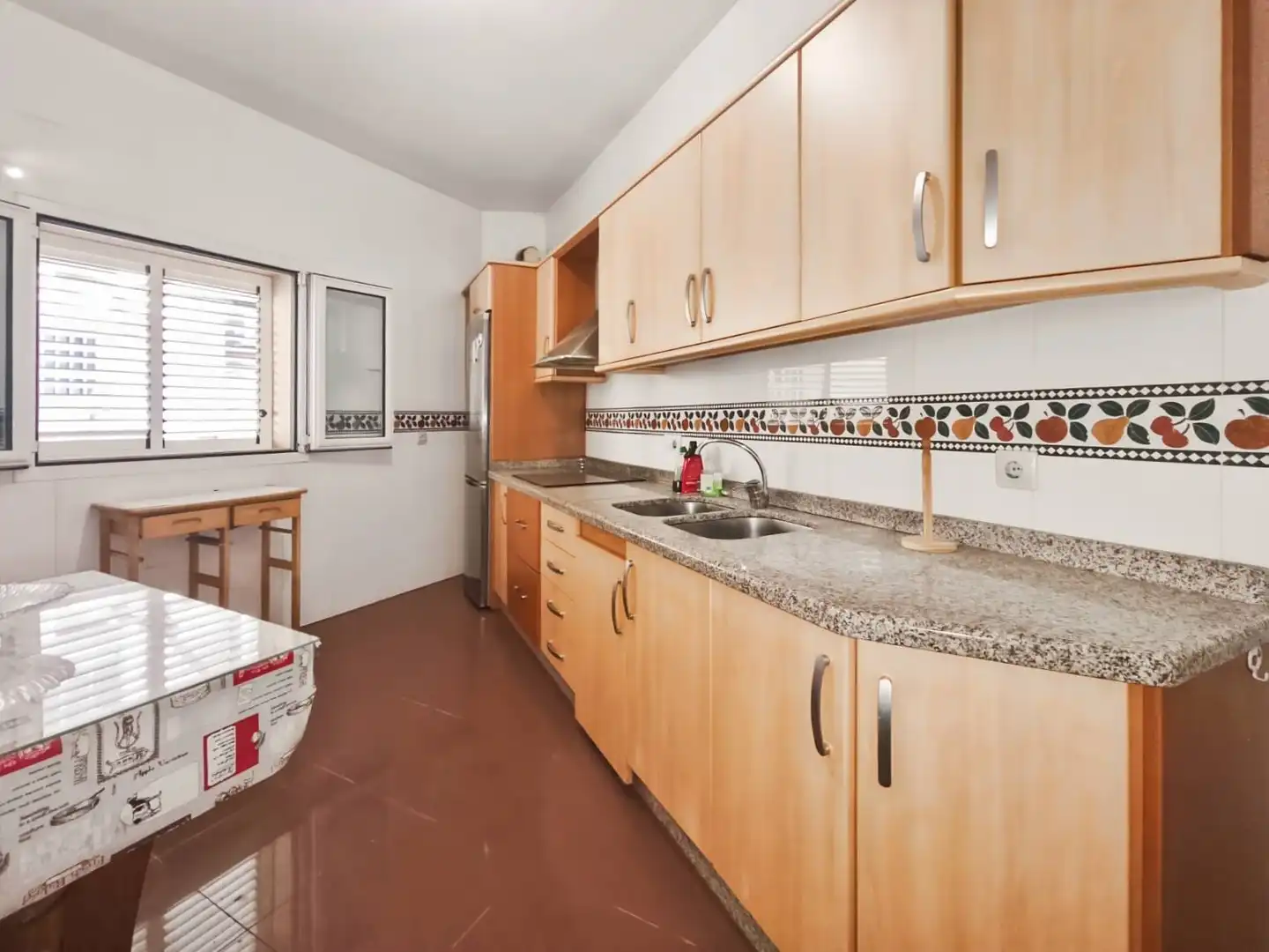 Cocina de Dúplex en venta en Almería