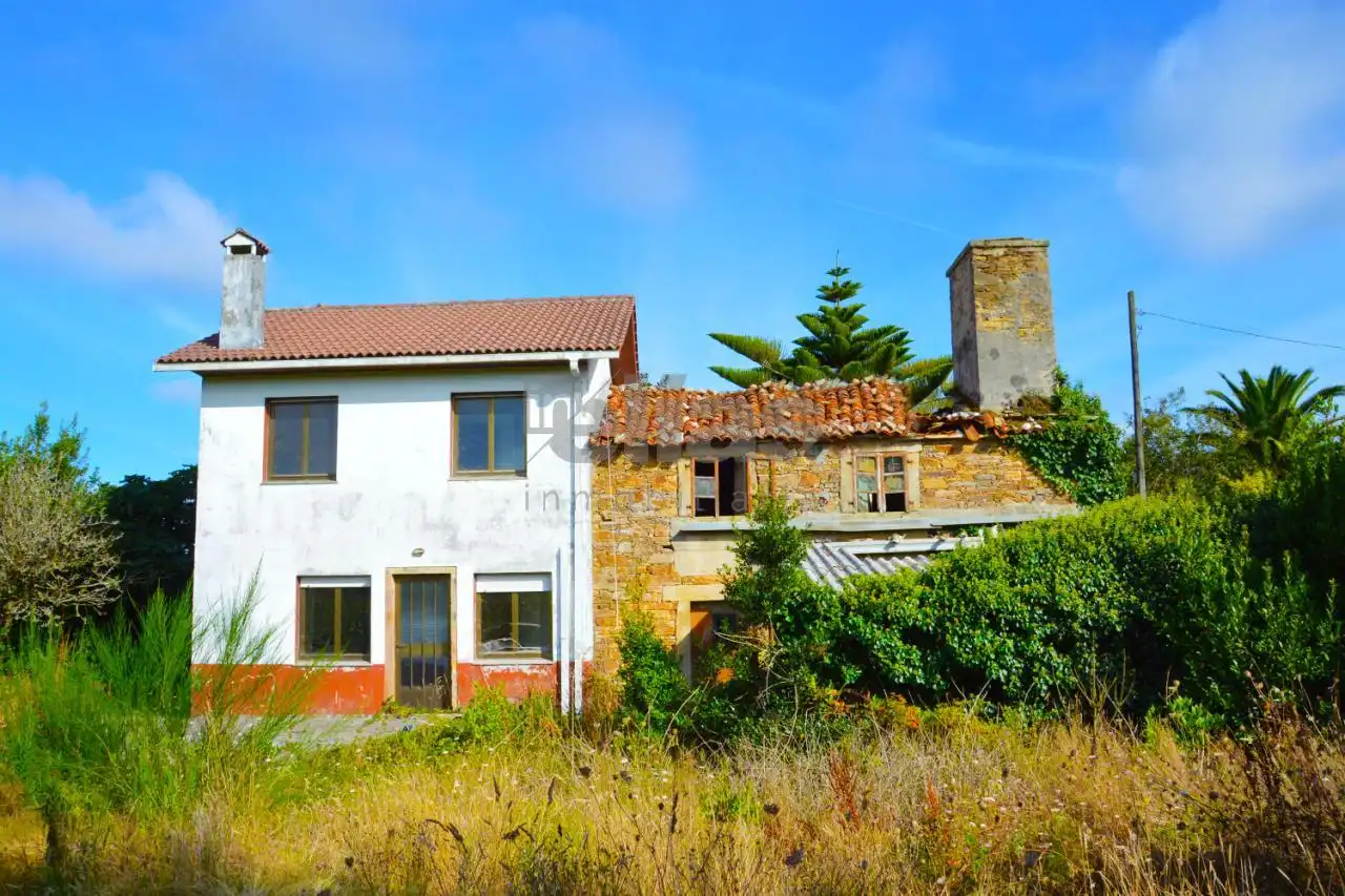 Vista exterior de Casa o chalet en venta en Cabana de Bergantiños con Jardín privado y Amueblado