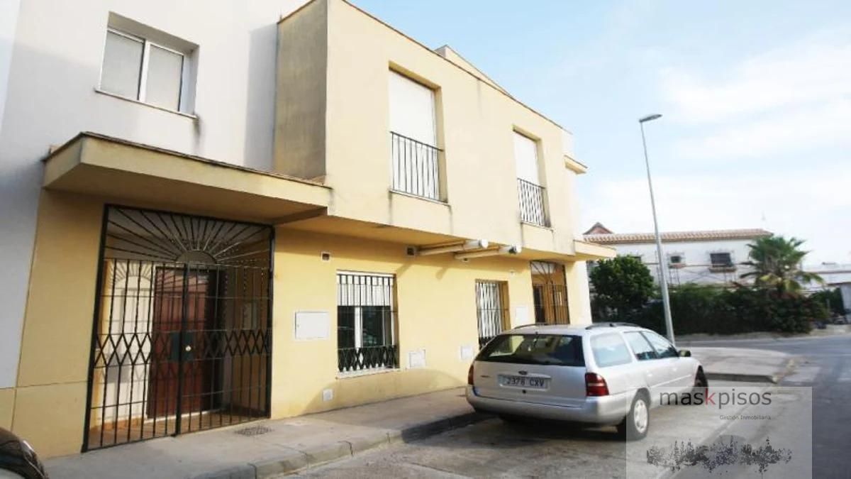 Exterior view of Single-family semi-detached for sale in Sanlúcar de Barrameda