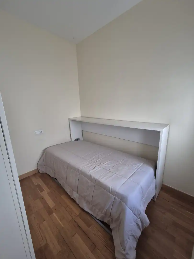 Habitación de Piso en venta en Sevilla con Amueblado