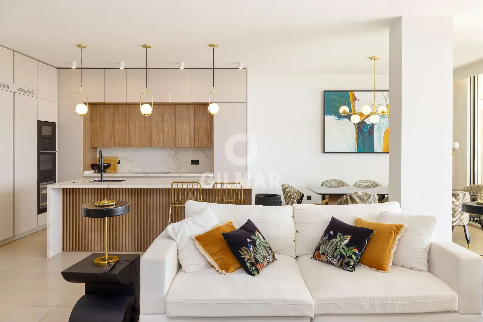 Sala de estar de Dúplex en venta en Benalmádena con Calefacción, Jardín privado y Piscina