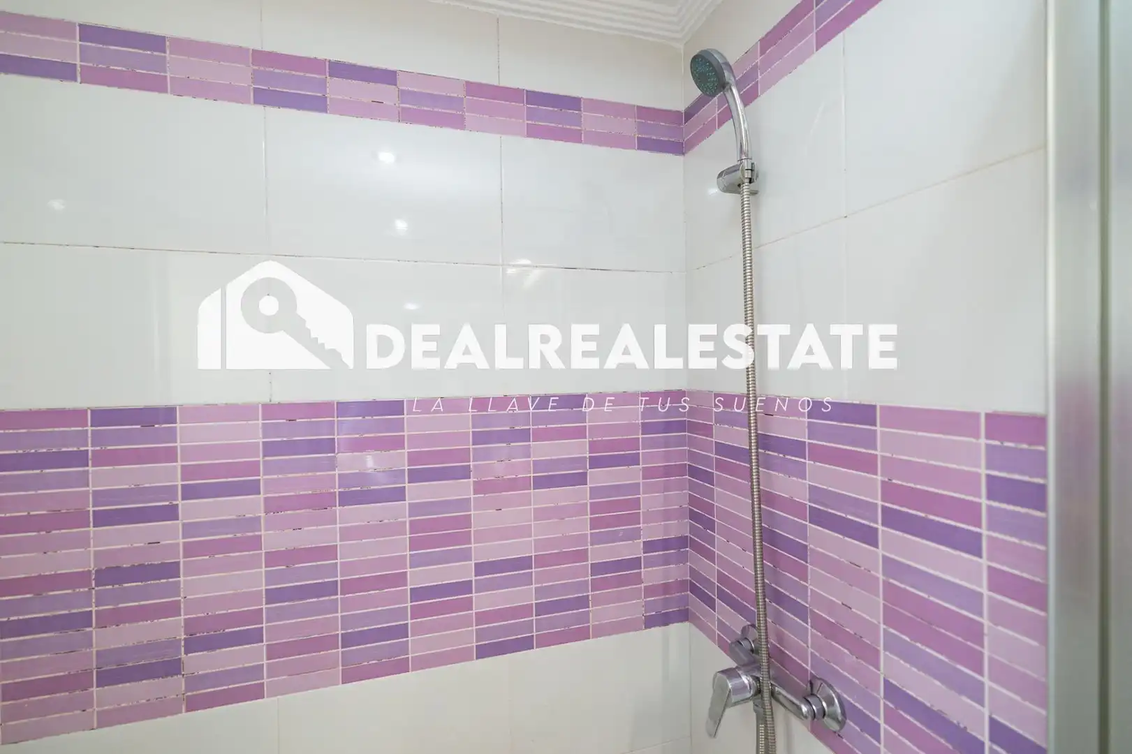 Bathroom of Houses for sale in Sevilla  with Air Conditioner and Terrace