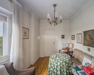 Living room of Flat for sale in  Madrid Capital  with Balcony