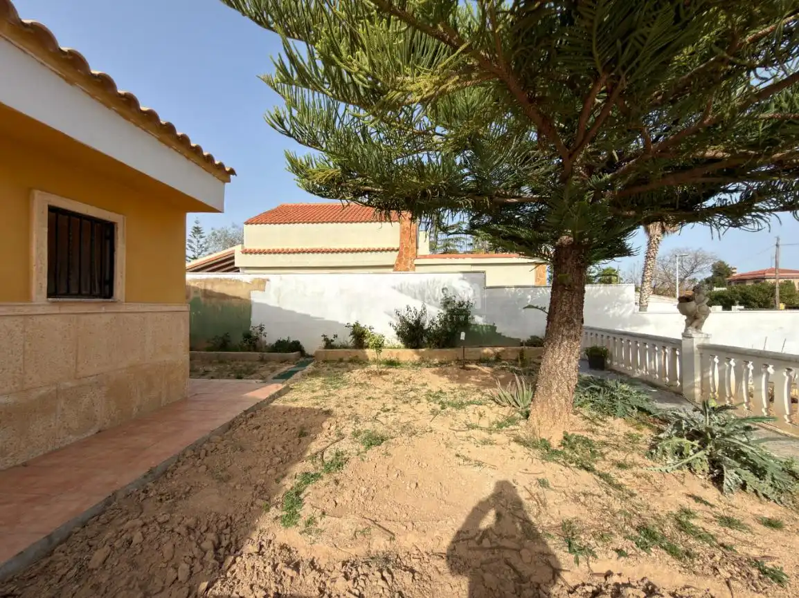 Jardín de Finca rústica en venta en Paterna con Terraza y Alarma