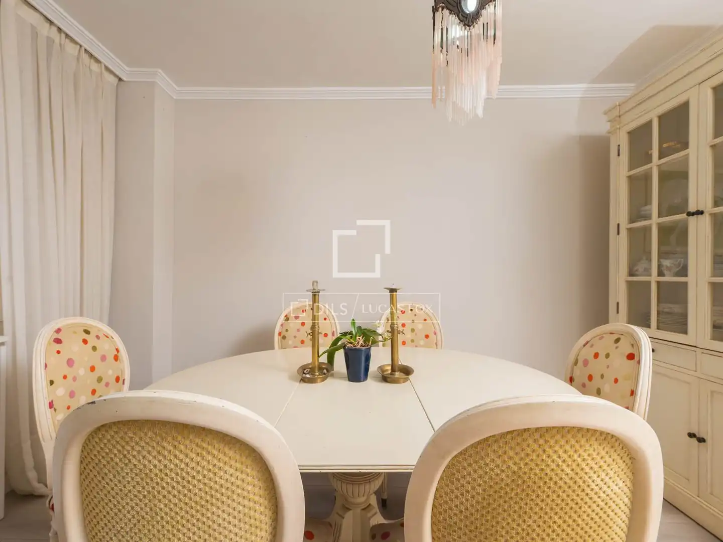 Esszimmer von Wohnung zum Verkauf in Eivissa mit Klimaanlage, Privatgarten und Terrasse