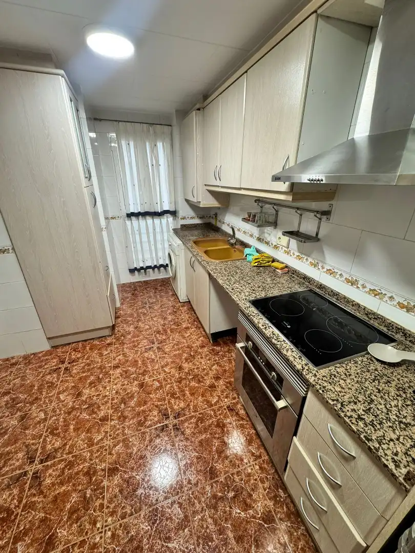 Cocina de Piso de alquiler en Valencia con Aire acondicionado, Calefacción y Parquet