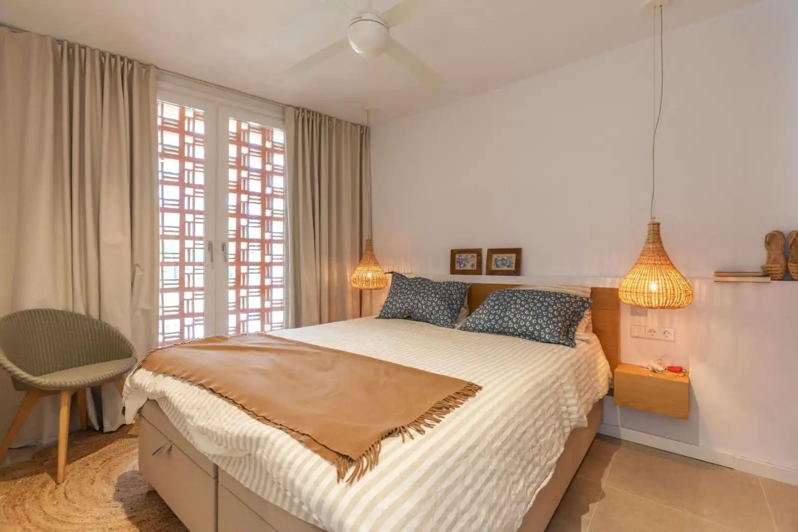 Schlafzimmer von Wohnungen zum Verkauf in Palafrugell mit Heizung, Terrasse und Möbliert
