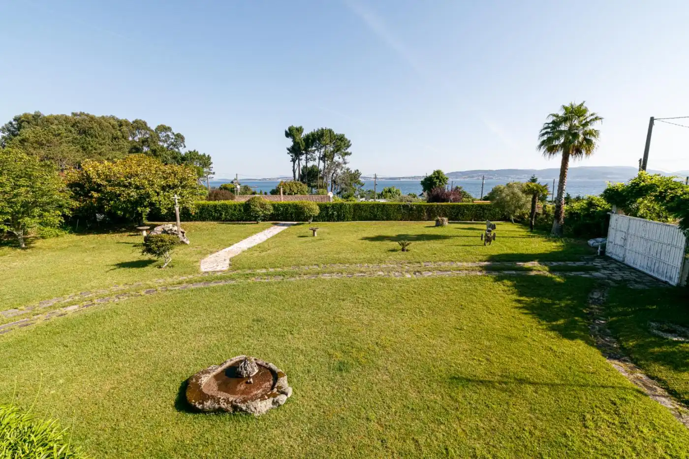 Jardín de Casa o chalet en venta en Bueu con Calefacción, Terraza y Amueblado