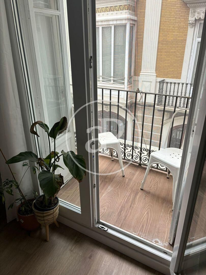 Balcony of Flat to rent in  Valencia Capital  with Air Conditioner, Heating and Furnished