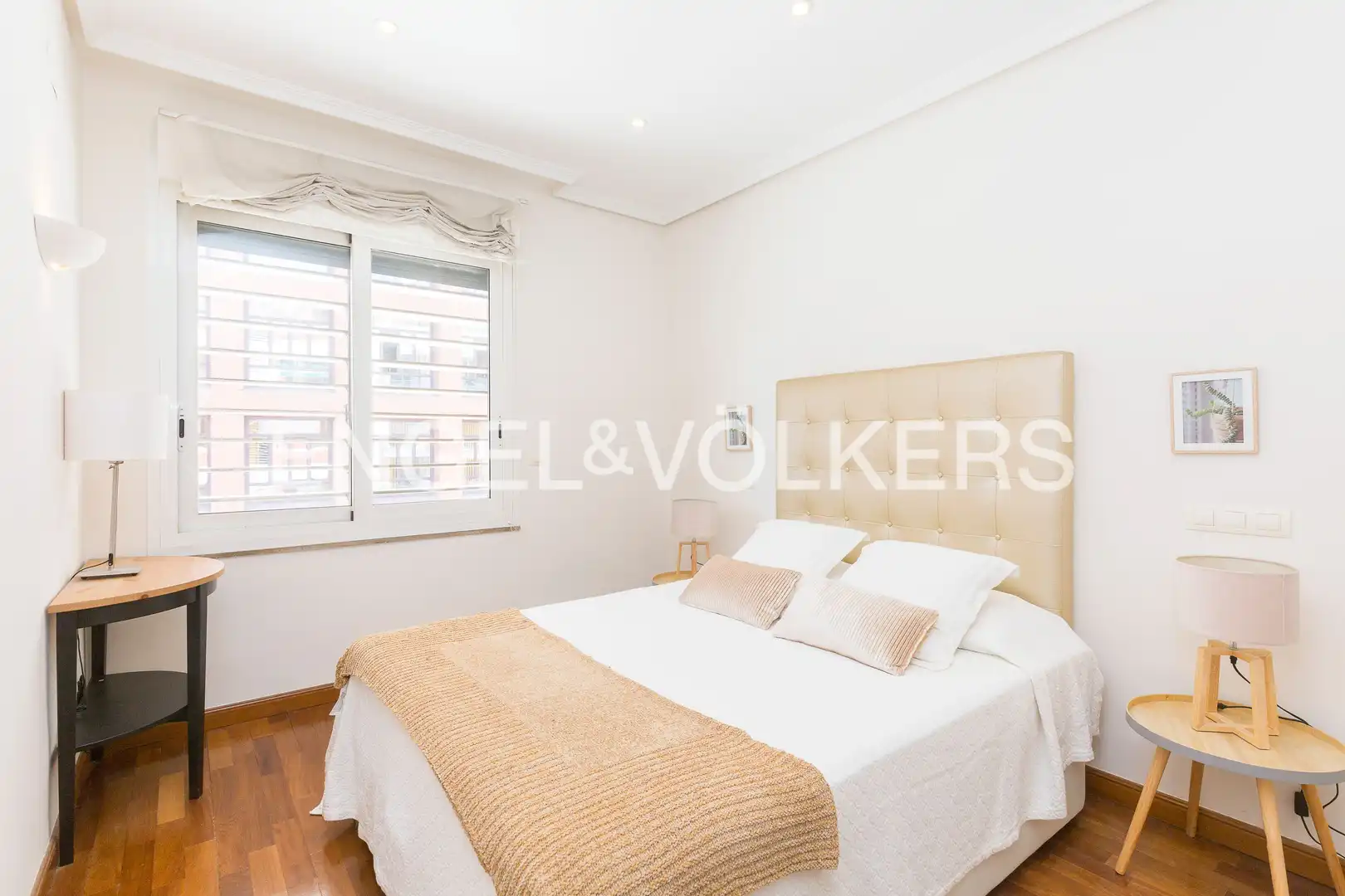 Bedroom of Flat for rent in Madrid  with Air Conditioner, Heating and Parquet flooring
