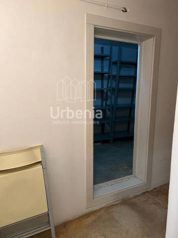 Local comercial en Venta en Urbanitzacions