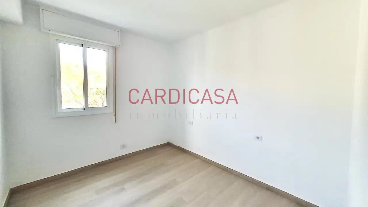 Habitación de Casa o chalet en venta en Vigo  con Calefacción, Trastero y Amueblado