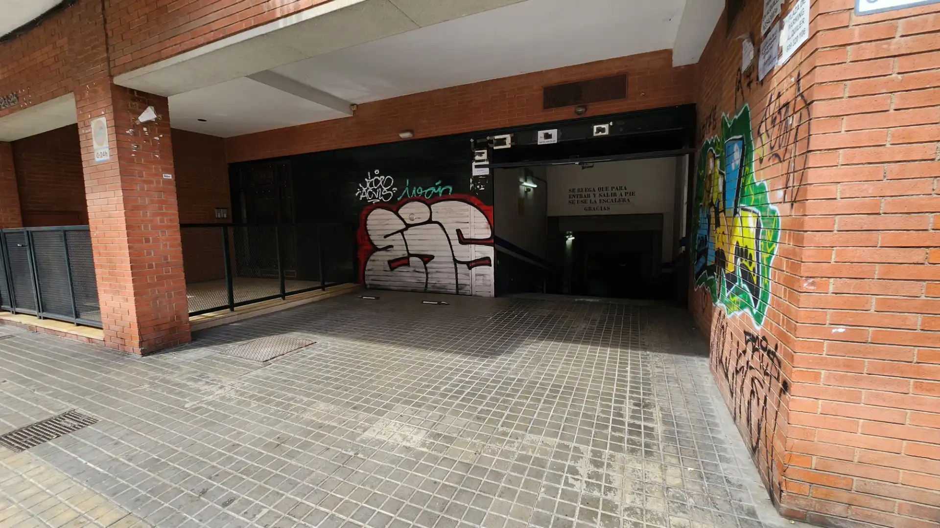 Garage zur Miete in Barcelona