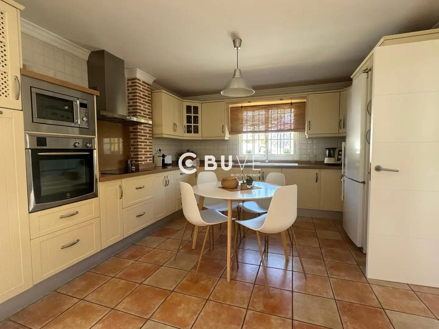 Cocina de Casa o chalet en venta en Benalmádena con Aire acondicionado, Calefacción y Jardín privado