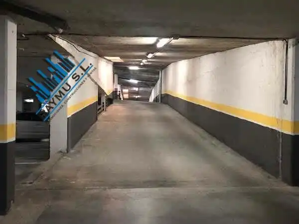 Parkplatz von Garage zum Verkauf in Leganés