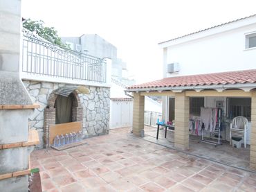 Reihenhaus zum Verkauf in Olesa de Montserrat