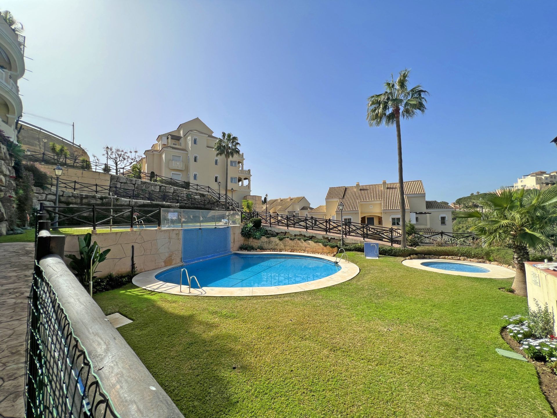 Apartament en venda a Elviria