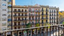 Vista exterior de Pis en venda en  Barcelona Capital amb Aire condicionat, Parquet i Forn