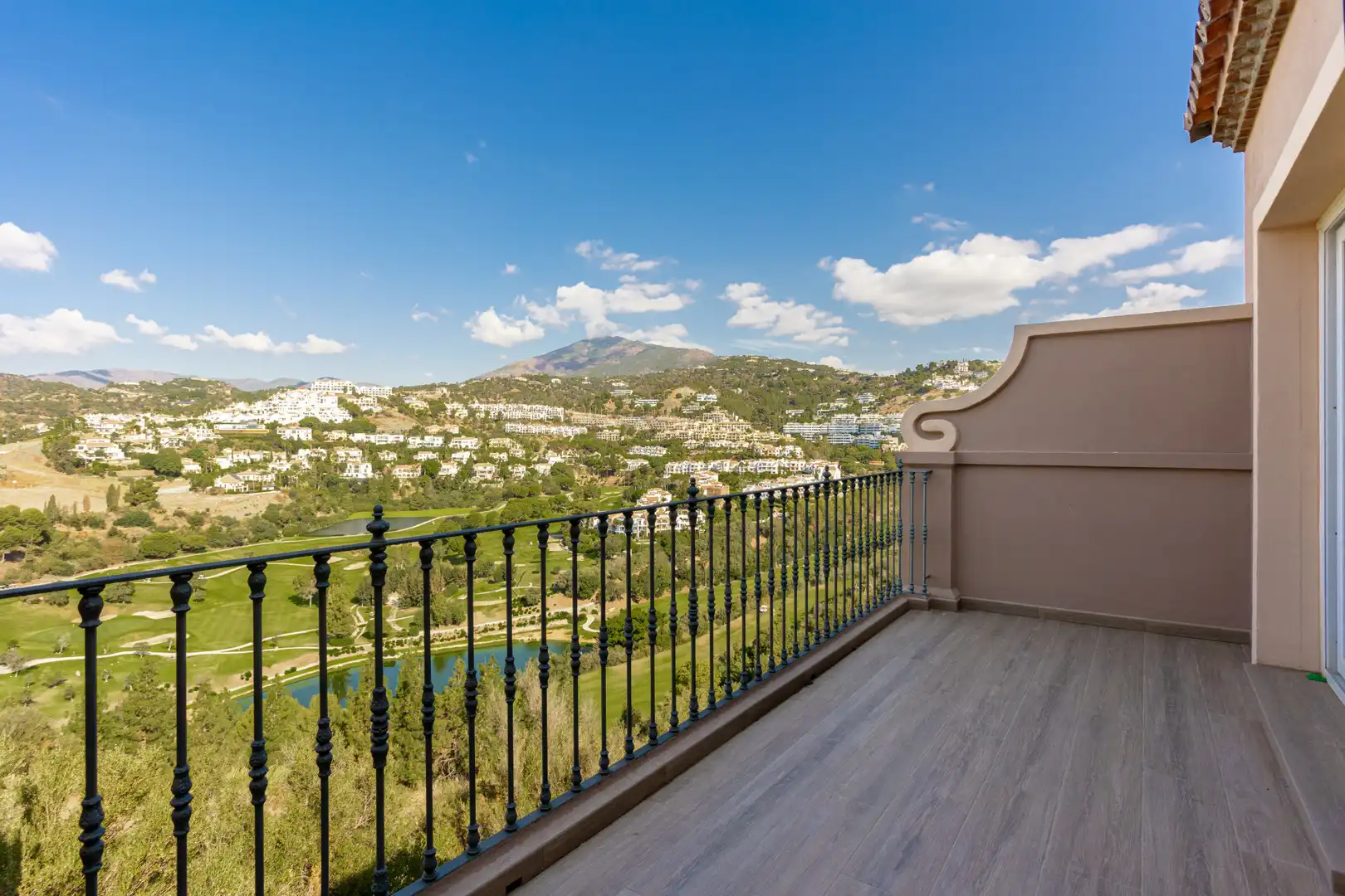 Casa pareada con terraza en venta en CERRO ARTOLA 0, imagen 30