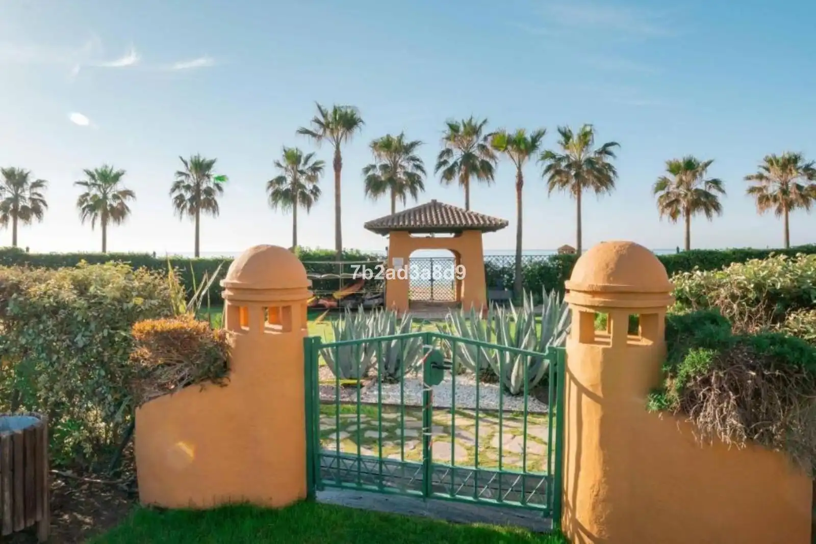 Jardí de Pis en venda en Estepona amb Aire condicionat, Terrassa i Piscina