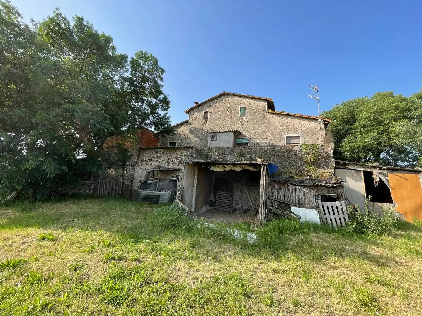 Casa rustica con giardino in vendita a Sant Jaume de Llierca, imagen 22