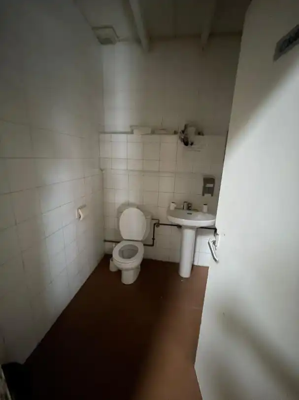 Bathroom of Industrial buildings for sale in Irun 