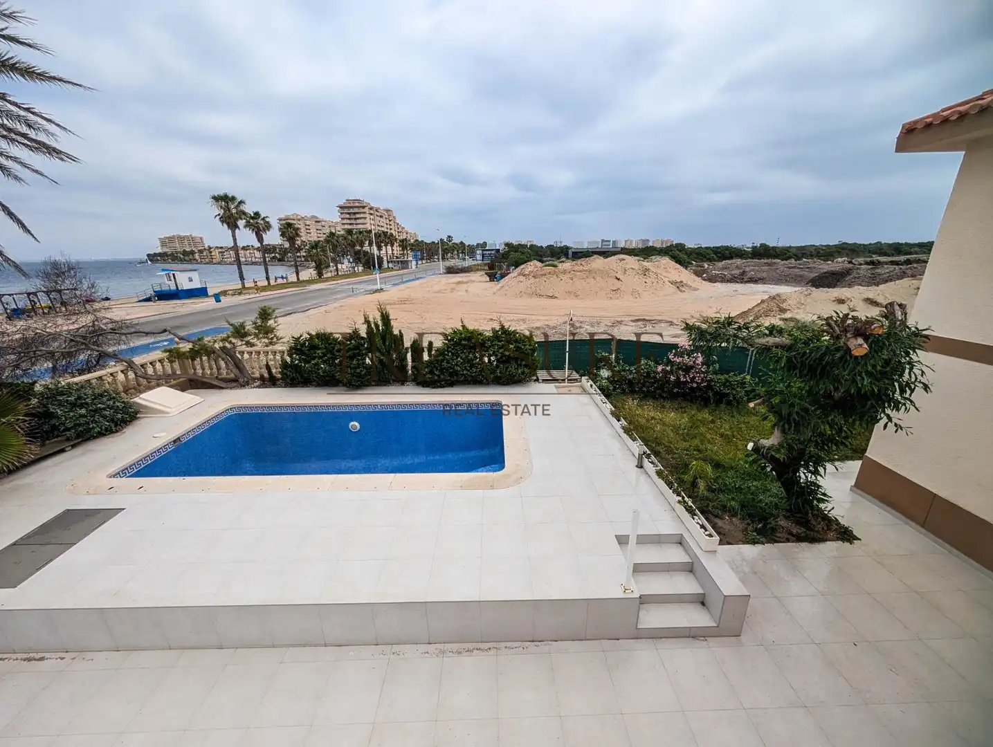 Swimming pool of Houses for sale in La Manga del Mar Menor  with Air Conditioner, Private garden and Terrace