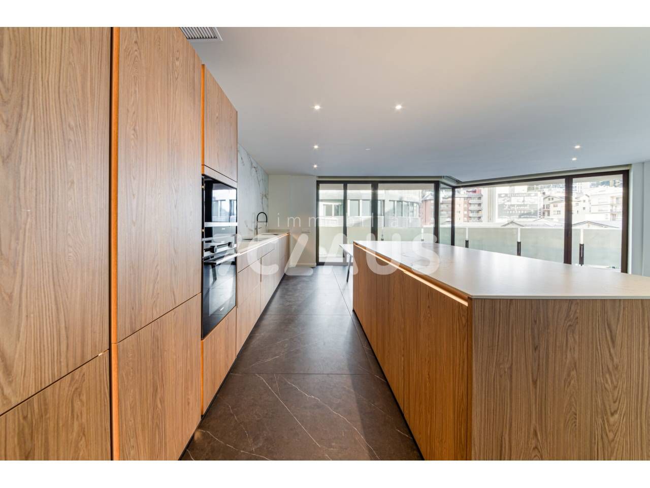 Cocina de Piso de alquiler en Escaldes – Engordany con Aire acondicionado, Calefacción y Terraza