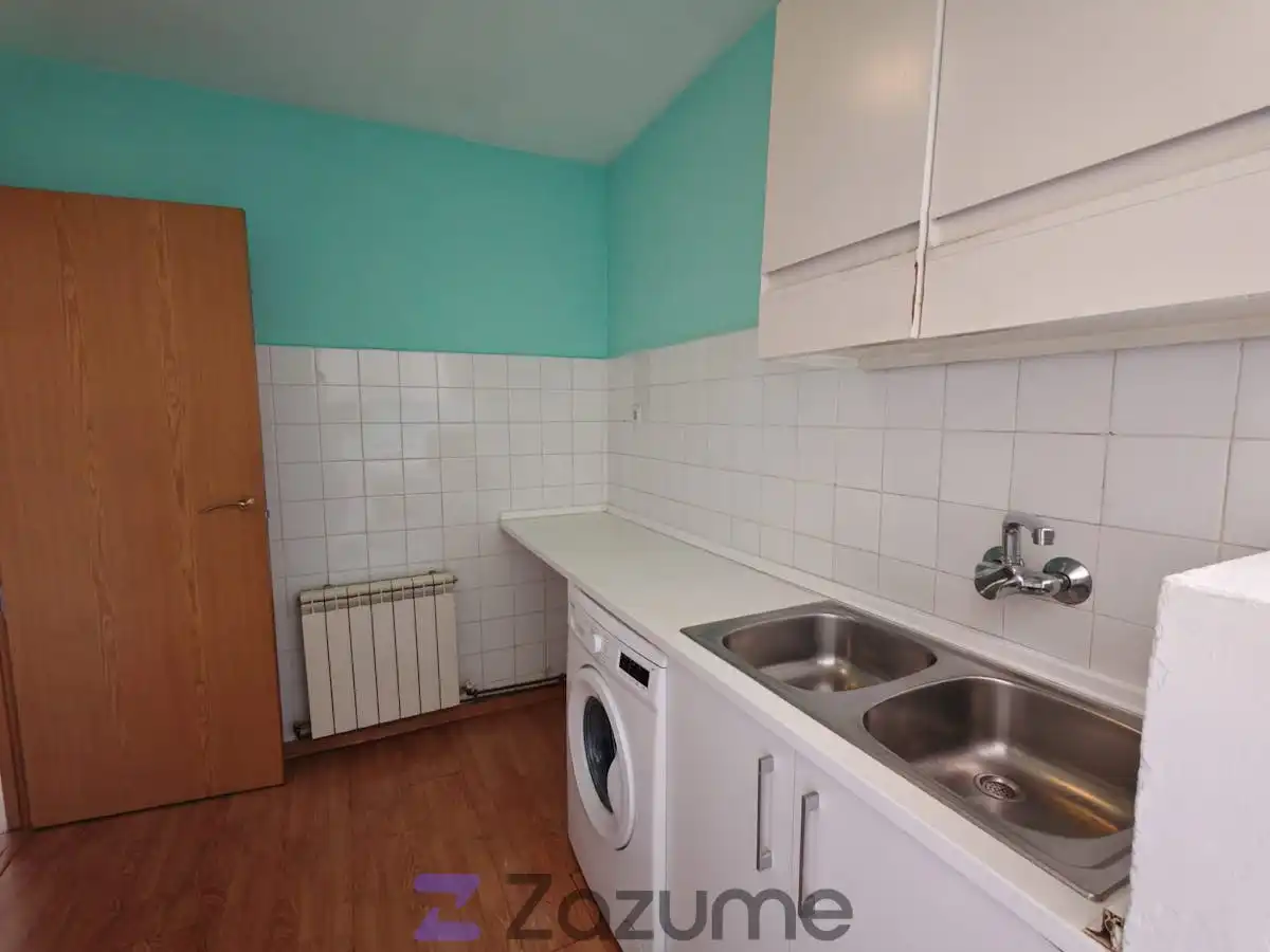Cocina de Piso de alquiler en Leganés con Calefacción, Terraza y Balcón
