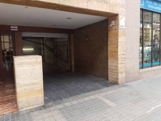 Garaje en Alquiler en Carrer del Rosselló, 449 en Sagrada Família