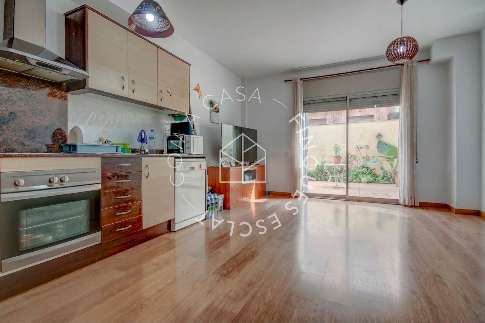 Vista exterior de Pis en venda en Sant Llorenç d'Hortons amb Jardí privat i Terrassa