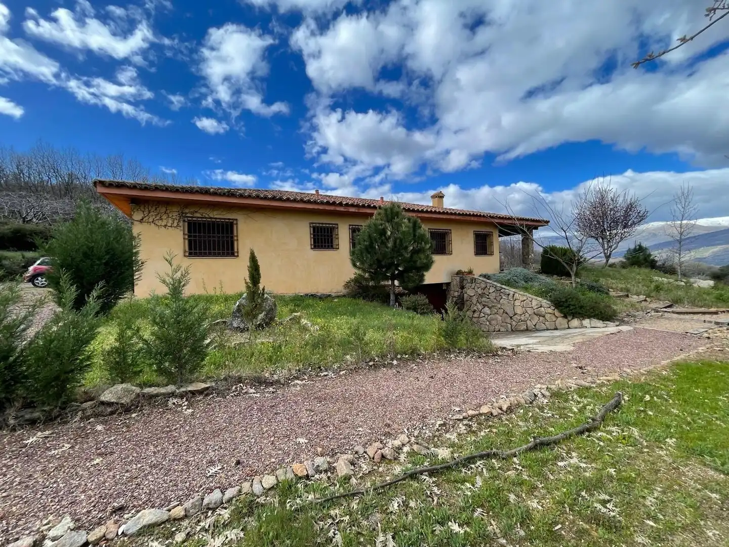 Vista exterior de Casa o chalet en venta en Jaraíz de la Vera con Aire acondicionado, Calefacción y Jardín privado